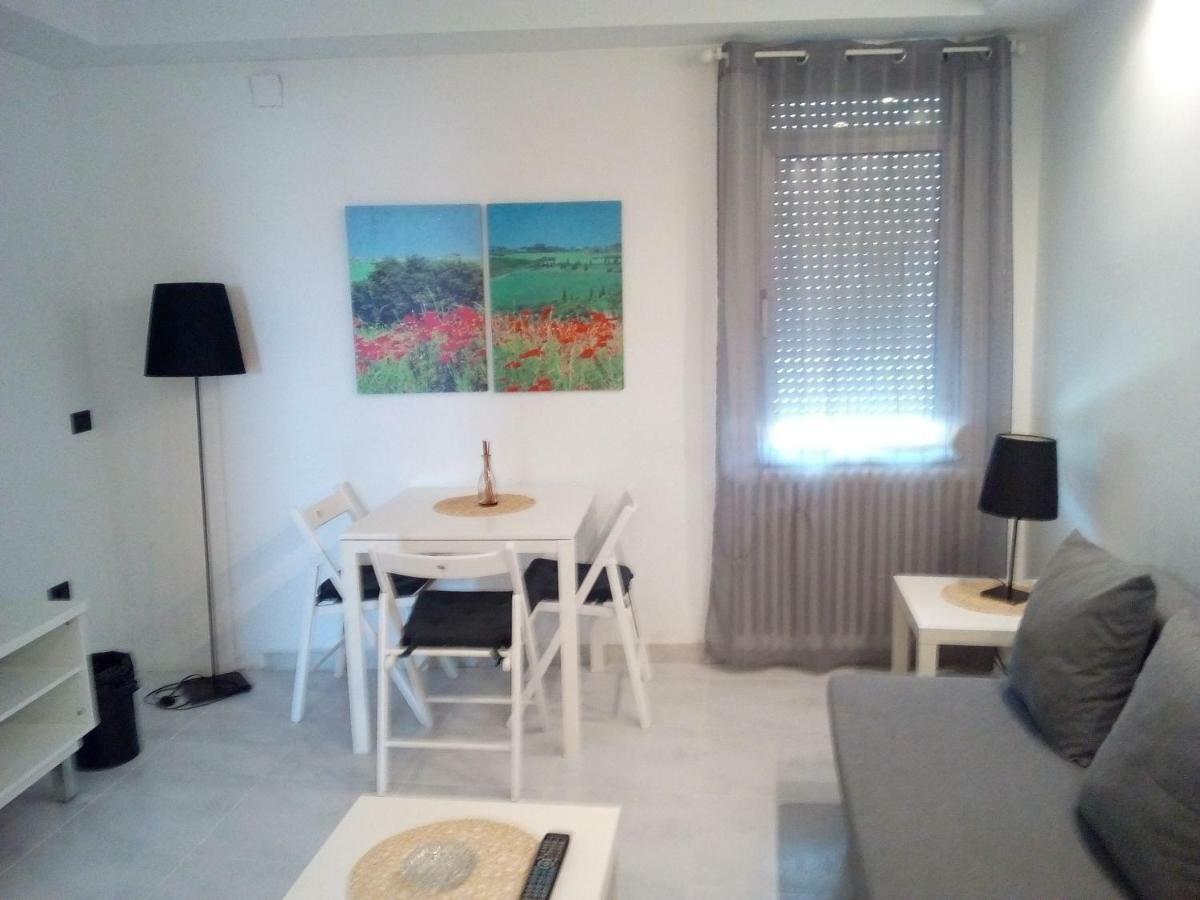 Hotel La Bilbaina Vitoria-Gasteiz Zimmer foto
